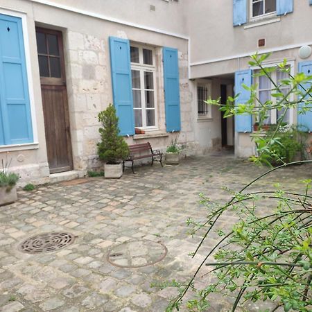 Le Gite De La Cathedrale Apartment Шартър Екстериор снимка
