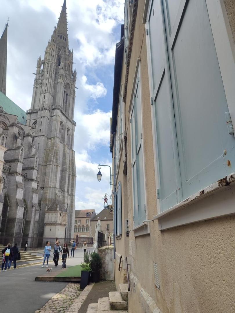 Le Gite De La Cathedrale Apartment Шартър Екстериор снимка